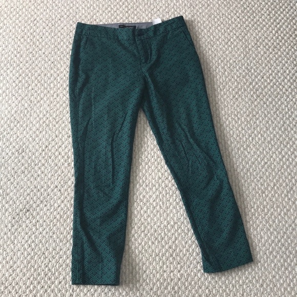 Banana Republic Pants - Banana republic Hampton fit cropped pants. Banana Republic Pants - Banana republic Hampton fit cropped pants.